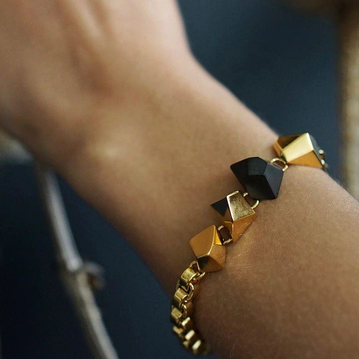 Juno Golden Bracelet